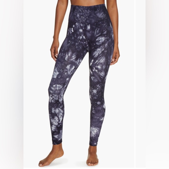 FP Movement Om Shanti Tie Dye Legging - Picture 4 of 5